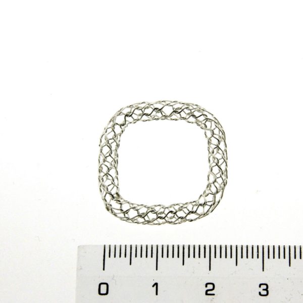 RR4Q17